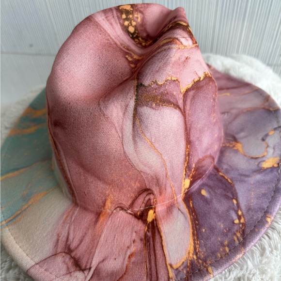 Fashion Hat - Picture 2 of 8